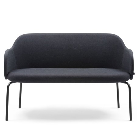 Vue de face du banc noir minimaliste avec dossier courbé – Flos