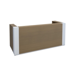 Réception en bois foncé et blanc