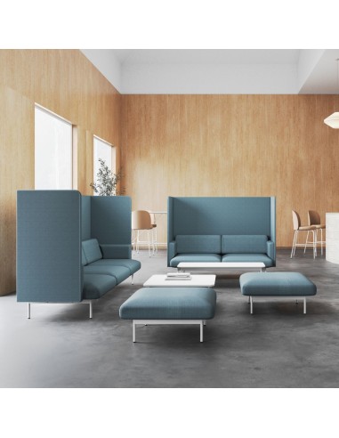 Canapé deux places bleu clair avec accoudoirs épais - Fora