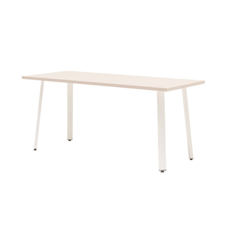 Bureau fixe avec piétement en métal et plateau en bois