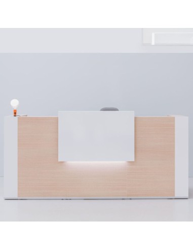 Meuble d'accueil en bois clair, réhausse blanche avec led allumée