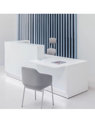 Meuble de réception blanc avec module bas pour accès à tous