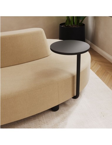 Canapé Nubi en velours beige avec lampe noire - Nubi