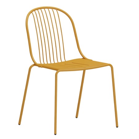Chaise Diane en métal jaune, vue de 3/4 - Diane