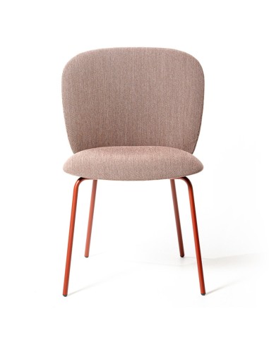 Chaise tapissée rose avec piètement métallique rouge, vue de face - Volta