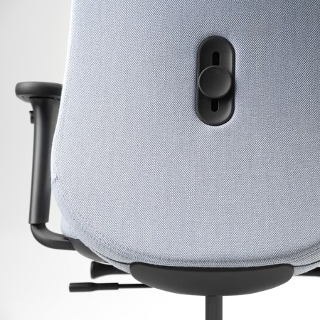 Chaise Belt BE 1T2 noire pour bureau moderne et épuré soutien du dos