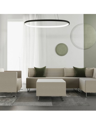 Banquette beige installée dans un espace moderne et lumineux. - Quadra