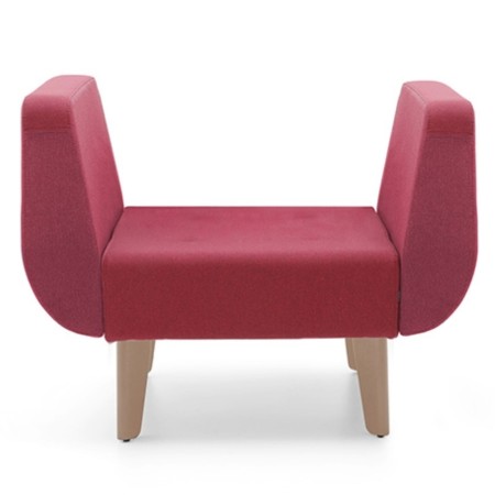 Modèle rouge à pieds bois, forme arrondie et assise généreuse. - U Floe