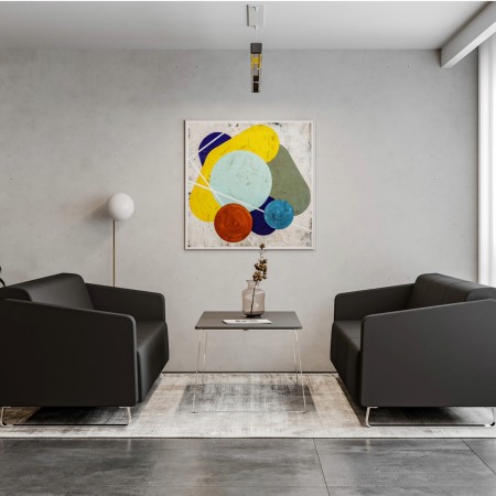 Salon professionnel avec fauteuils noirs et tableau coloré. - Voo Voo