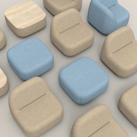 Vue du dessus sur des assises bouclées bleues et beiges. - Jelly