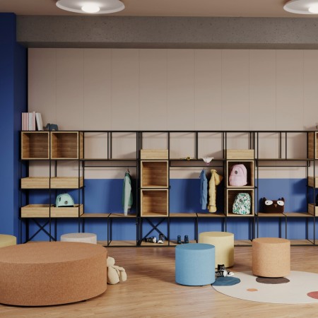 Poufs Rondo XL bleus et beiges dans une salle créative pour enfants. - Rondo XL