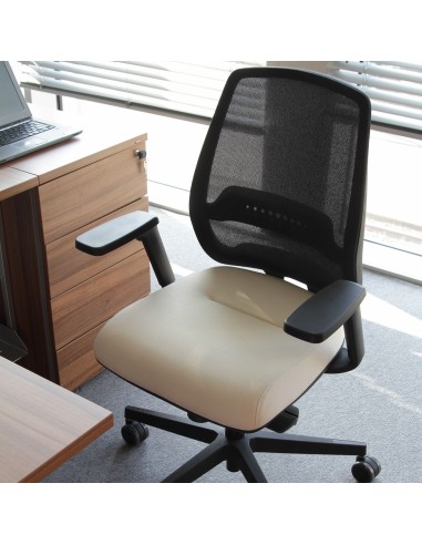 Fauteuil MOMO MO 102 dans un bureau moderne – ambiance professionnelle