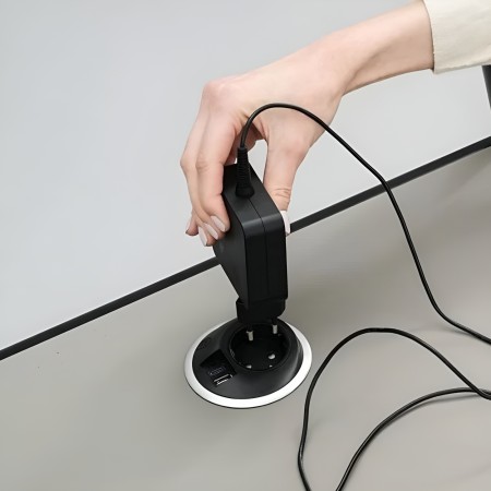 Prise de la table Round Multipurpose avec éléctricité - conférence connectée
