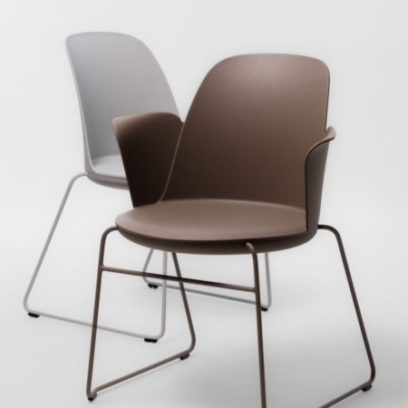 Mobilier de bureau écoresponsable – chaise HL 270 P en plastique recyclé et métal