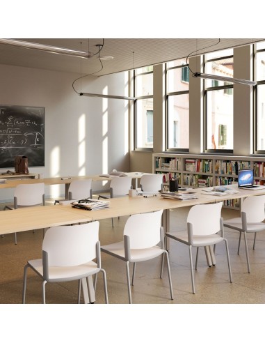 Chaises Volo alignées en rangées avec système de liaison – configuration salle de formation