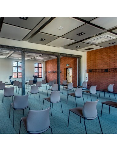 Chaise Fendo FD 215 2M bleu – vue en situation dans un open space conférence