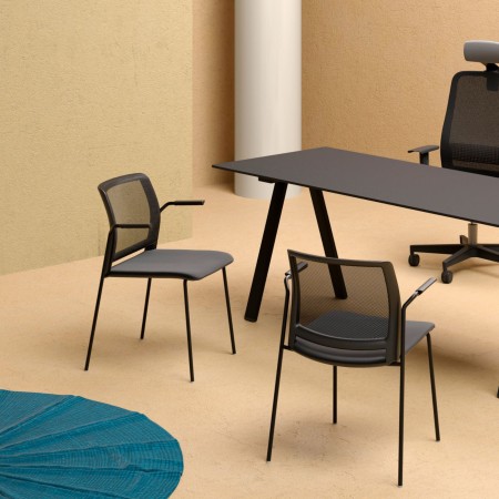 FD 220 version plastique noir et maille pour bureau – design robuste et épuré