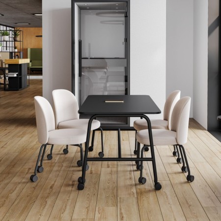 Chaise en salle de réunion piétement tubulaire noir avec roulettes – Flos FS K 260