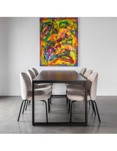 confort premium de l'assise de la chaise Flos 215 en salle de réunion