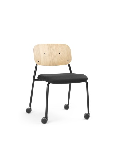 Version bois naturel et assise noire du modèle Hens HS 261 1N