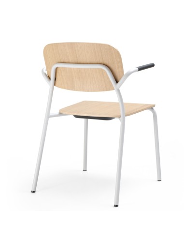 Chaise design scandinave Hens HS 220 pour salles de formation