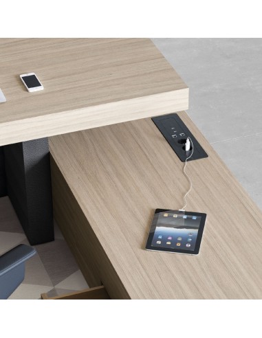 Boîtier multifonction noir intégré au bureau Jera avec ports USB et prises pour charge