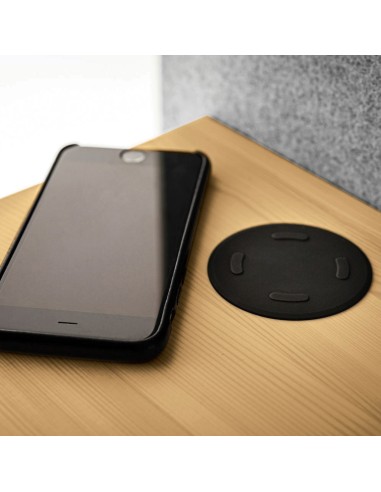 Chargeur à induction intégré. - Treehouse