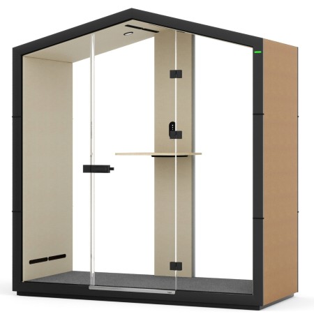 Cabine Treehouse avec structure noire, parois vitrées et finition bois naturel. - Treehouse