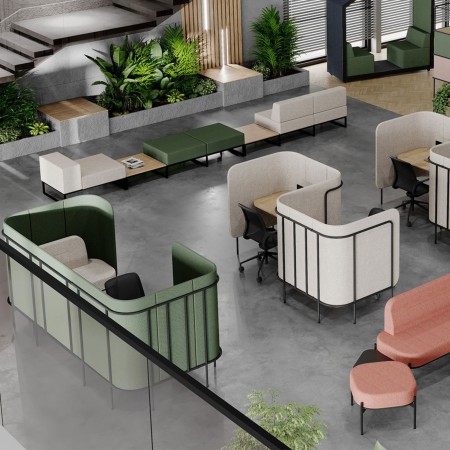 Grand espace de travail paysagé intégrant différents modules Leaf Pod et assises modulaires. - Leaf Pod
