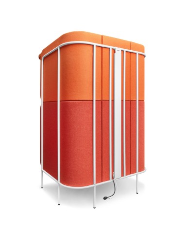 Cabine Leaf Pod haute en dégradé orange et rouge, offrant une zone d’isolement avec parois enveloppantes. - Leaf Pod