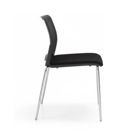 Vue latérale de la chaise empilable Fendo FD 215 Maille noire