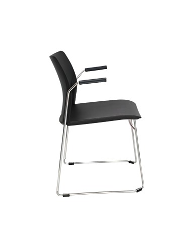 Vue latérale de la chaise Fendo FD 270 empilable avec accoudoirs