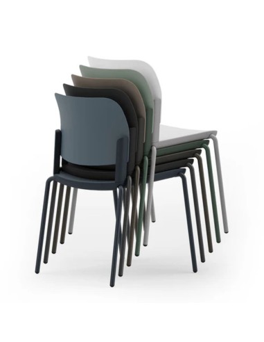 Chaise de formation Volo empilée pour stockage efficient et rapide