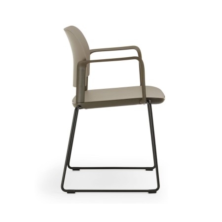 Chaise de réunion professionnelle Volo VO 27C empilable, usage institutionnel profil