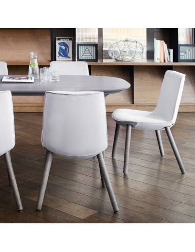 Chaises lumi avec pieds en bois pour salle de pause et restauration avec assise et dossier confortable