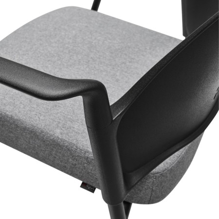 Assise de la chaise Momo 260 avec rembourrage pour réunions confortables