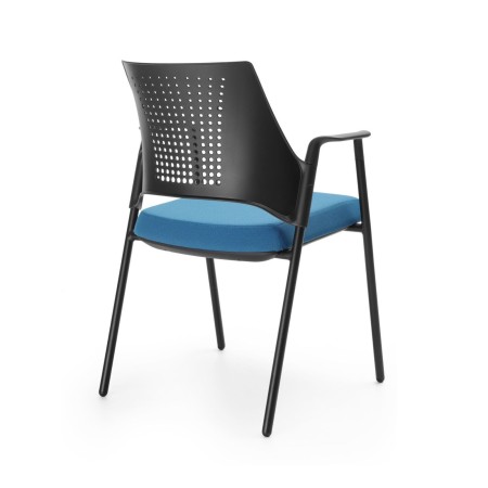 Chaise Momo 220 avec dossier plastique perforé