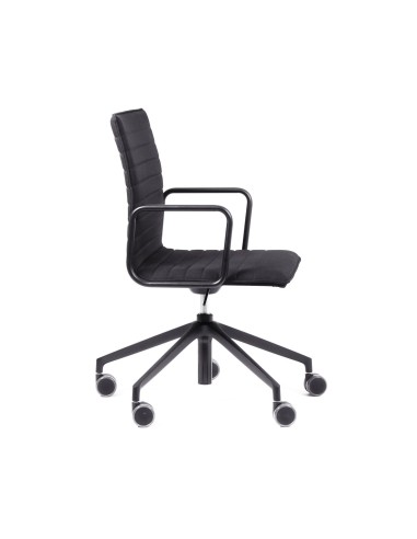 Vue latérale chaise Orte 3DH 5R montrant base aluminium et roulettes