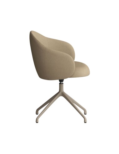 Chaise Volta pivotante beige, silhouette latérale mettant en valeur la courbure du dossier et l’assise rembourrée - Volta