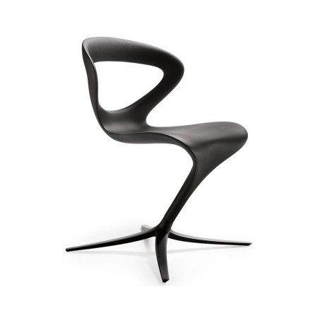 Chaise Callita noire – vue produit sur fond blanc moderne et original