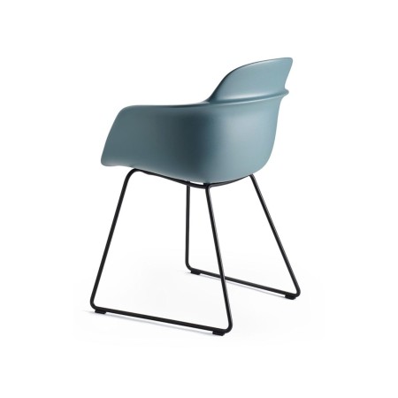 Chaise coque tissu rembourrée piètement traîneau – Sicla