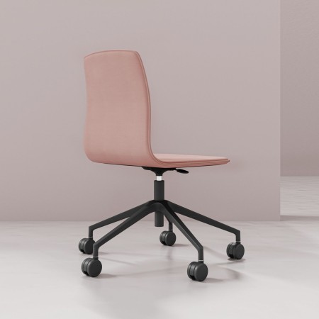 Chaise Orte avec roulettes et assise rose pour bureaux et espaces de formation