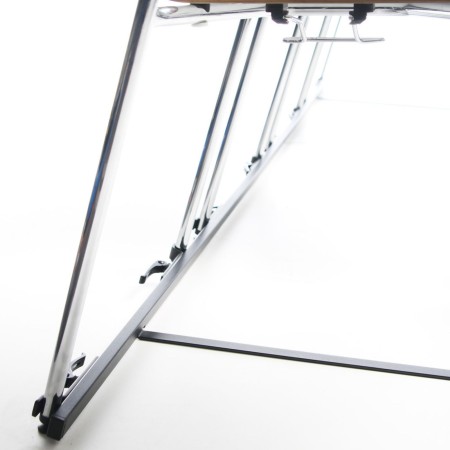 Chaises Orte connectées pour espaces de conférences - rangées organisées