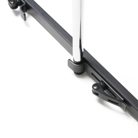 Arrangement de la chaise orte pour connexion de rangées de chaises