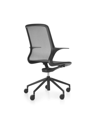 Vue de dos de la chaise de bureau Ovidio avec roulettes et accoudoirs.