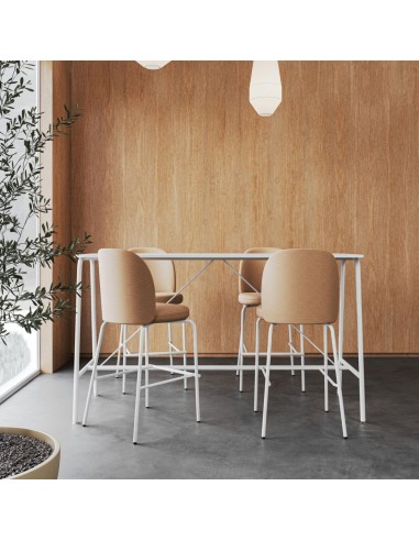 Salle de réunion à Sierre avec chaises hautes Flos assise confortable et design minimaliste