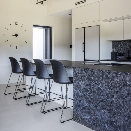 Chaise haute Haali pour bar et restauration 900mm 2