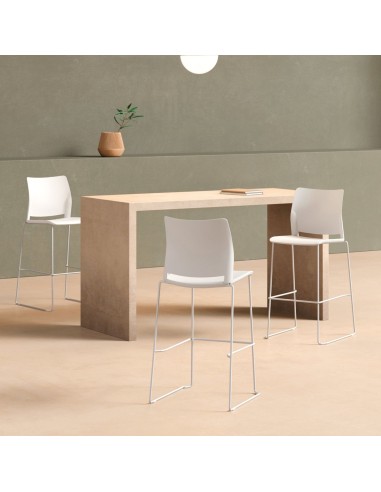 Tabouret haut moderne pour espace collectif suisses Fendo High