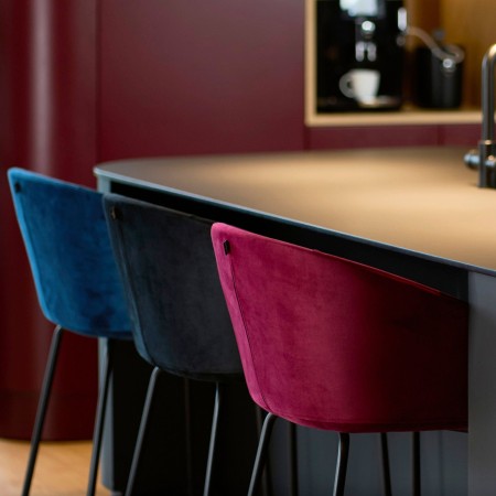 Tabouret haut design pour table 900 mm design Oxco pour entreprises suisses