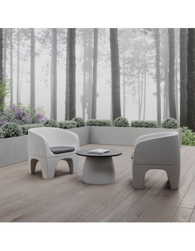 Table basse extérieure dans jardin contemporain - Gummy bear